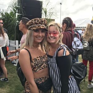 Wandering coyote leopard hat